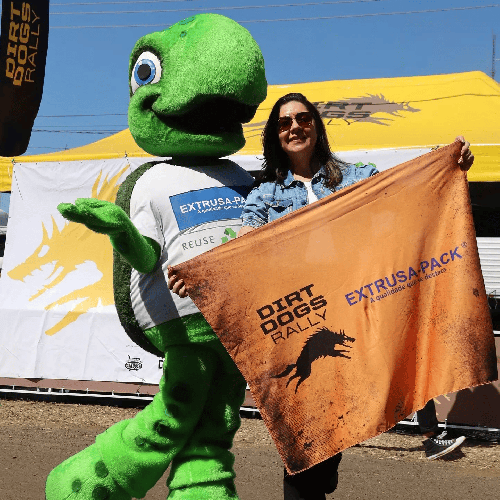 Extrusa-Pack patrocina equipe nos 30 anos do Rally dos Sertões.
